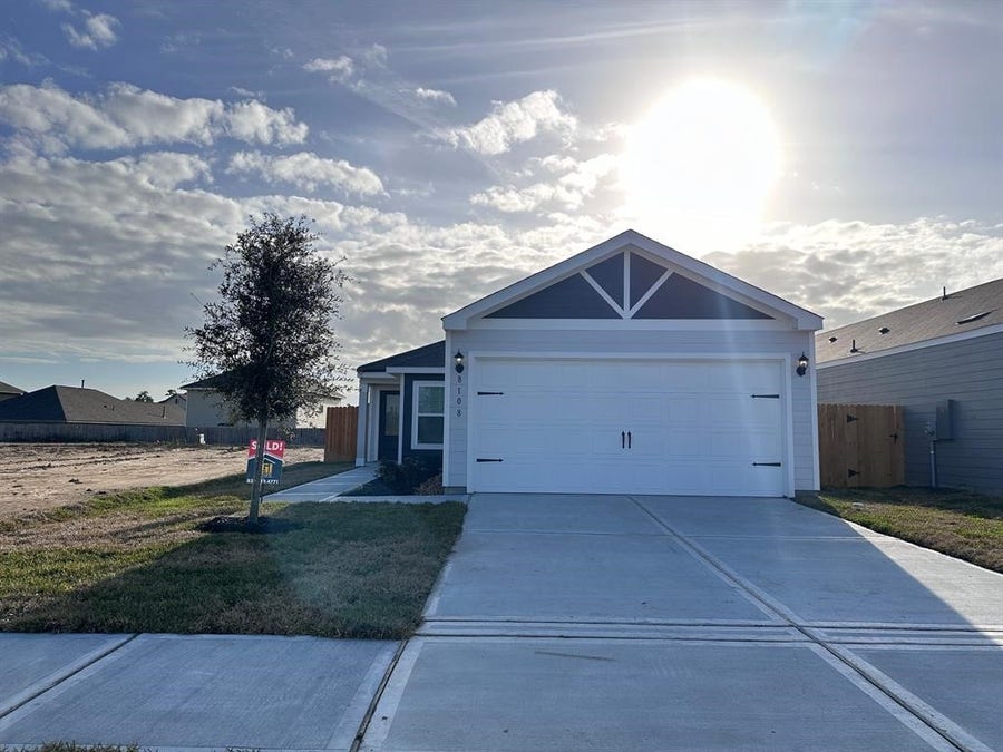 Property photo for 8108 Burnt Orchid Drive, Houston, TX