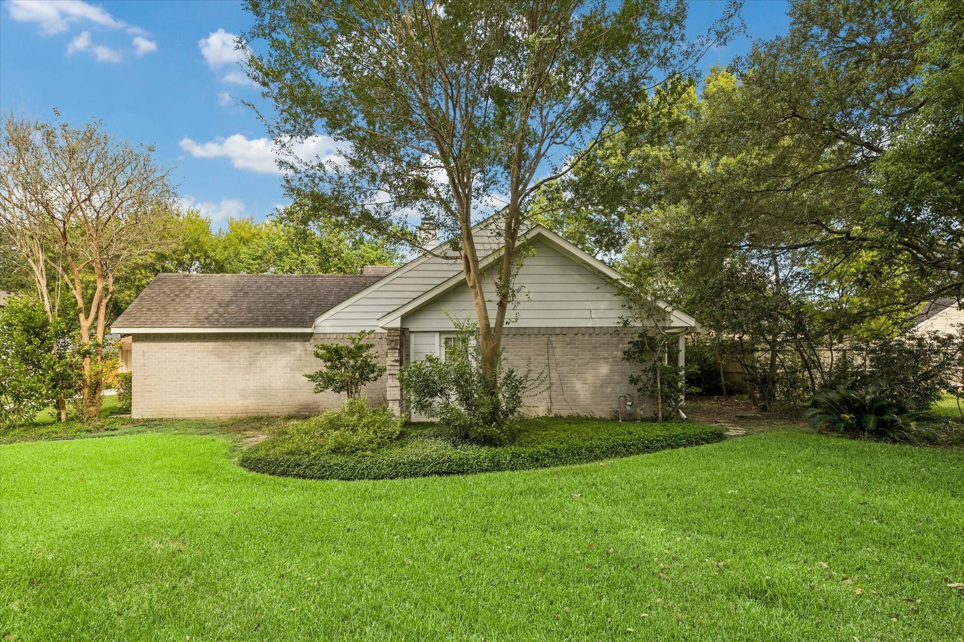910 Country Place Blvd, Pearland, TX 77584 910 Country Place Blvd, Pearland, TX 77584