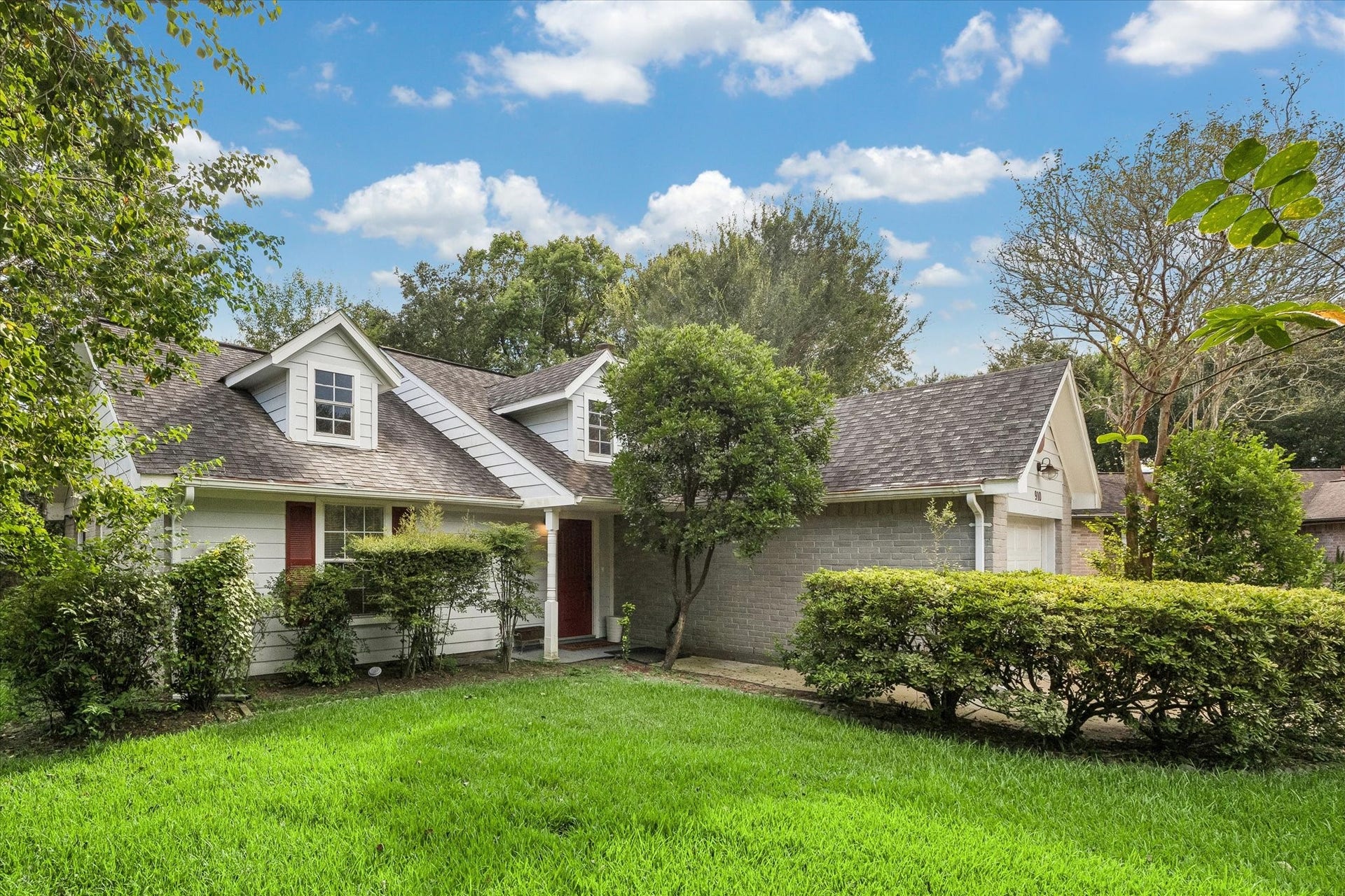 910 Country Place Blvd, Pearland, TX 77584 910 Country Place Blvd, Pearland, TX 77584
