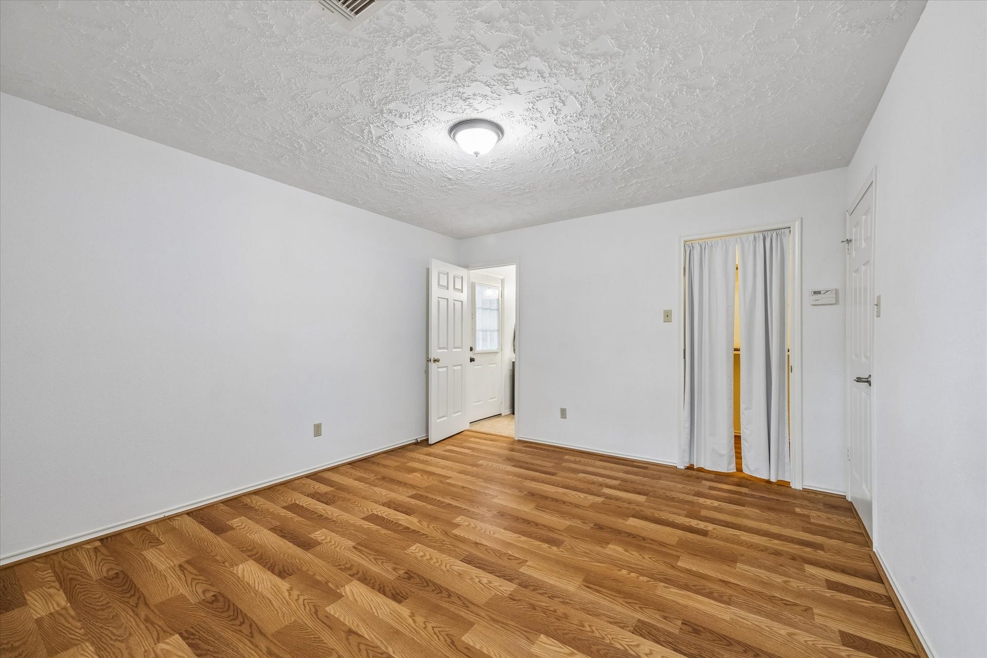 910 Country Place Blvd, Pearland, TX 77584 910 Country Place Blvd, Pearland, TX 77584