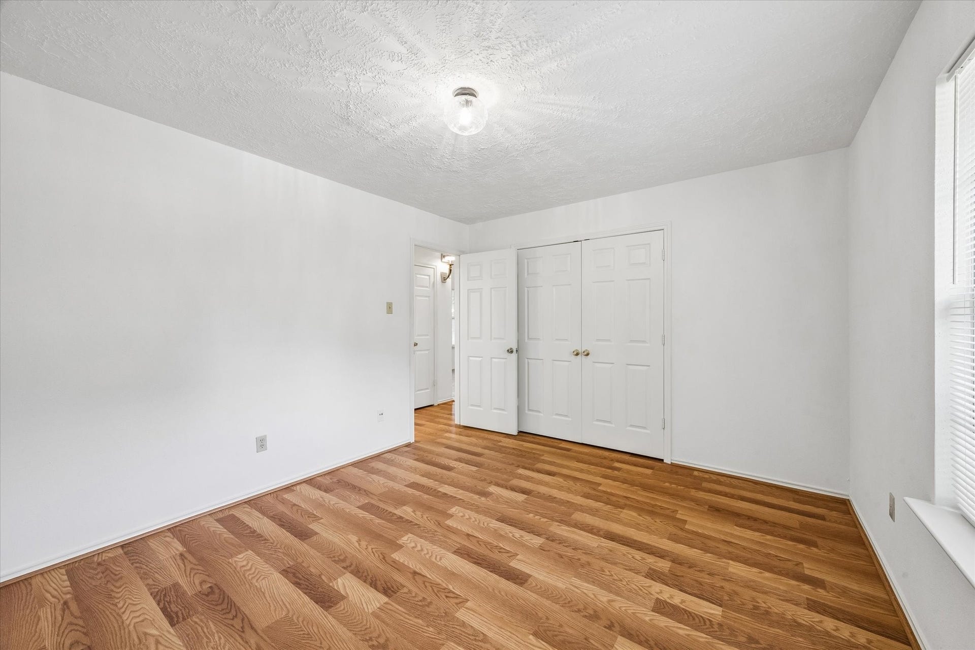 910 Country Place Blvd, Pearland, TX 77584 910 Country Place Blvd, Pearland, TX 77584