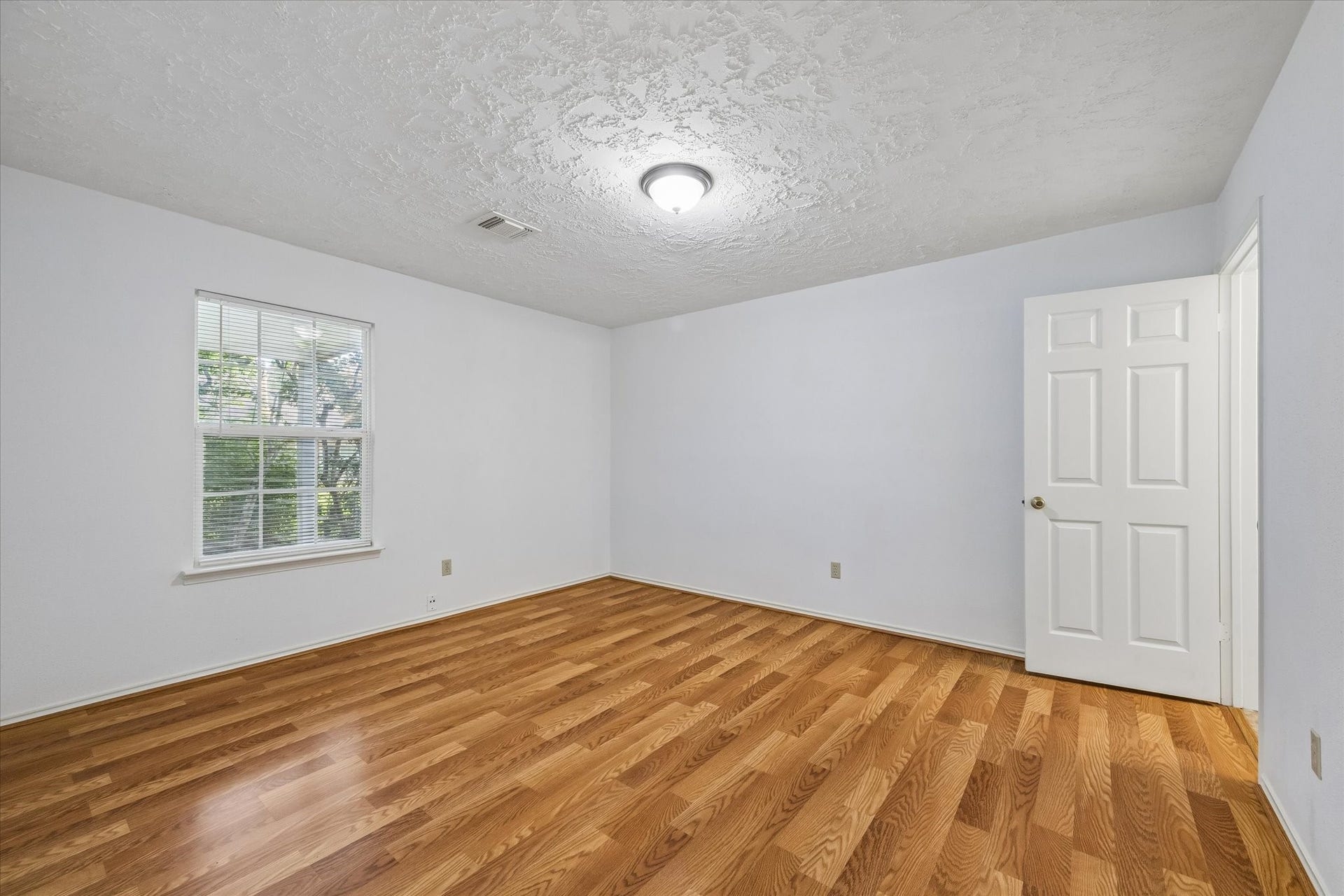 910 Country Place Blvd, Pearland, TX 77584 910 Country Place Blvd, Pearland, TX 77584
