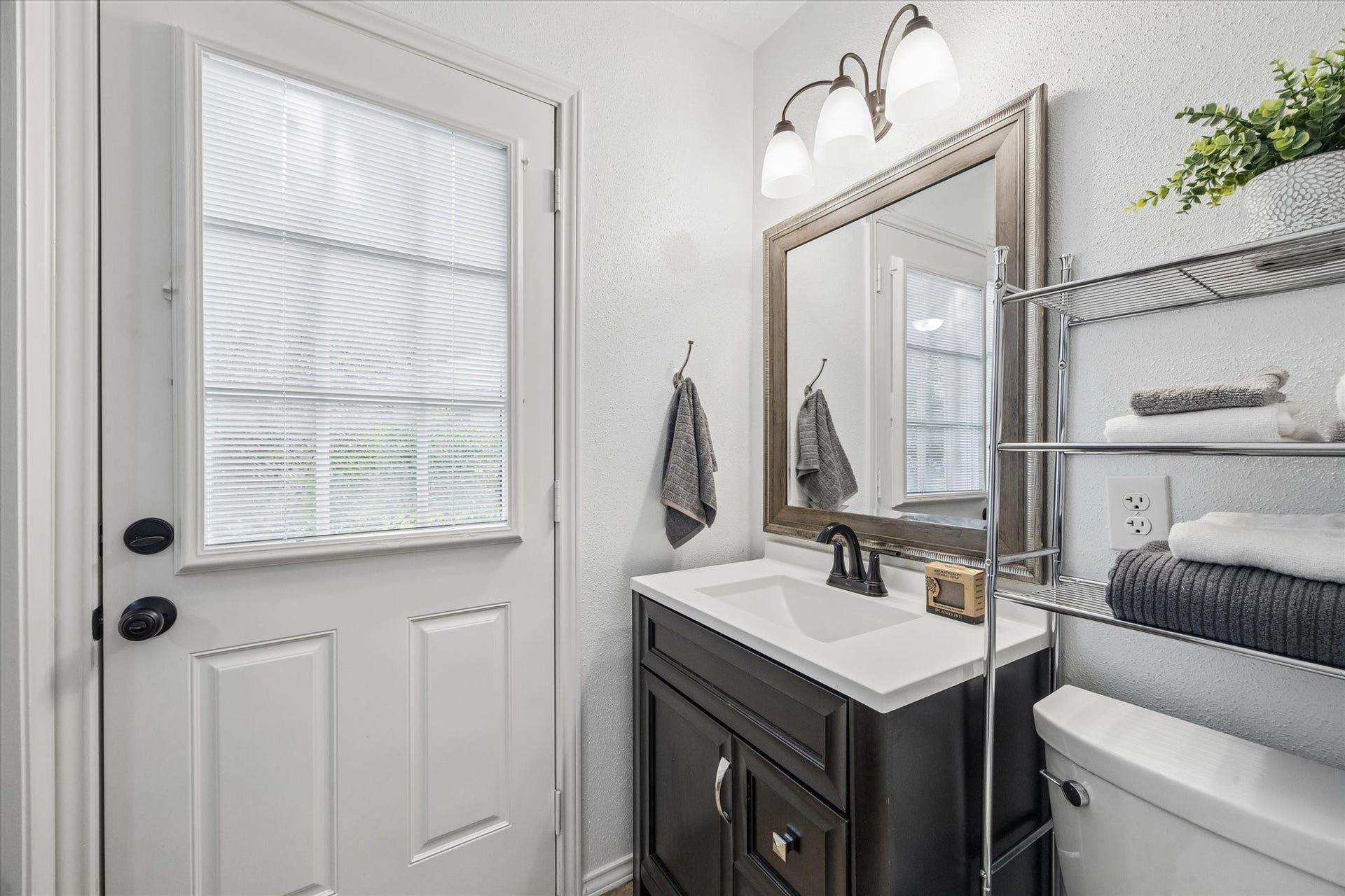910 Country Place Blvd, Pearland, TX 77584 910 Country Place Blvd, Pearland, TX 77584