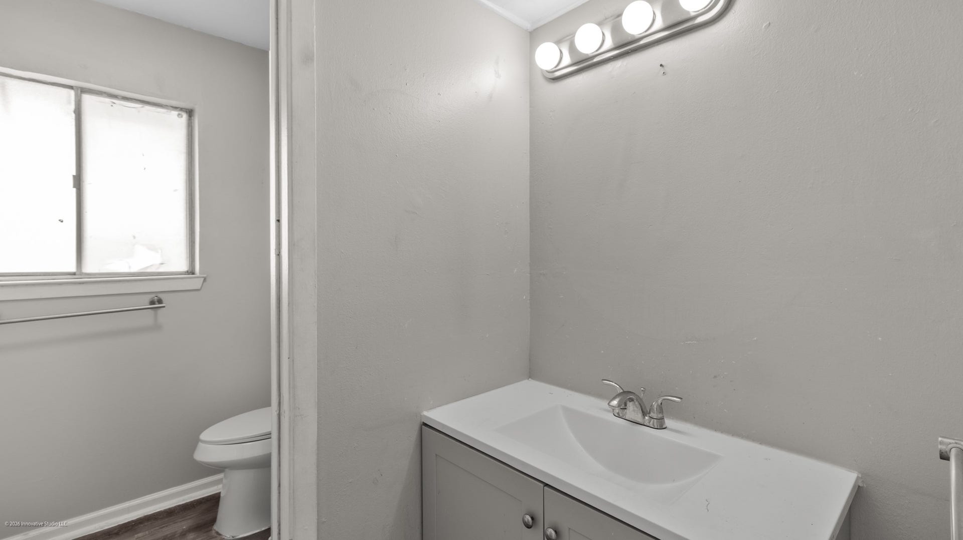 8001 South Loop E, #116, Houston, TX 77012 Bathroom with Vanity Area