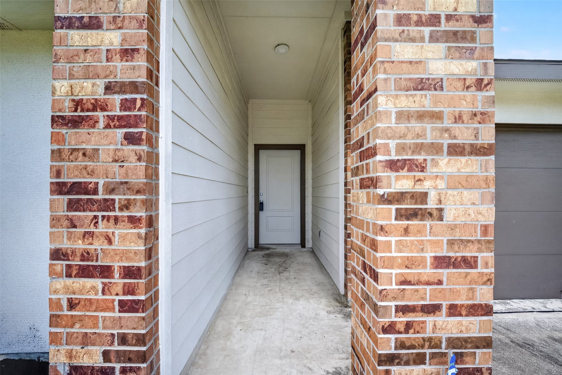 711 Boer Plains Drive, Rosharon, TX 77583