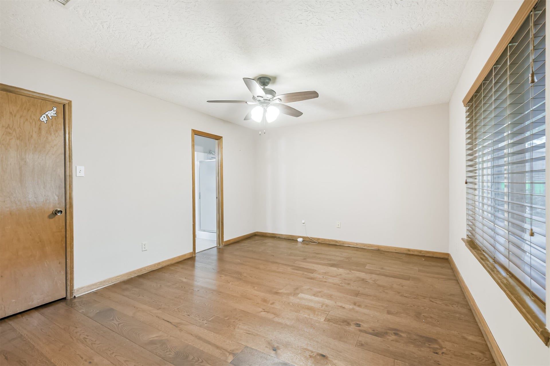 252 Springs Edge Drive, Montgomery, TX 77356 252 Springs Edge Drive, Montgomery, TX 77356
