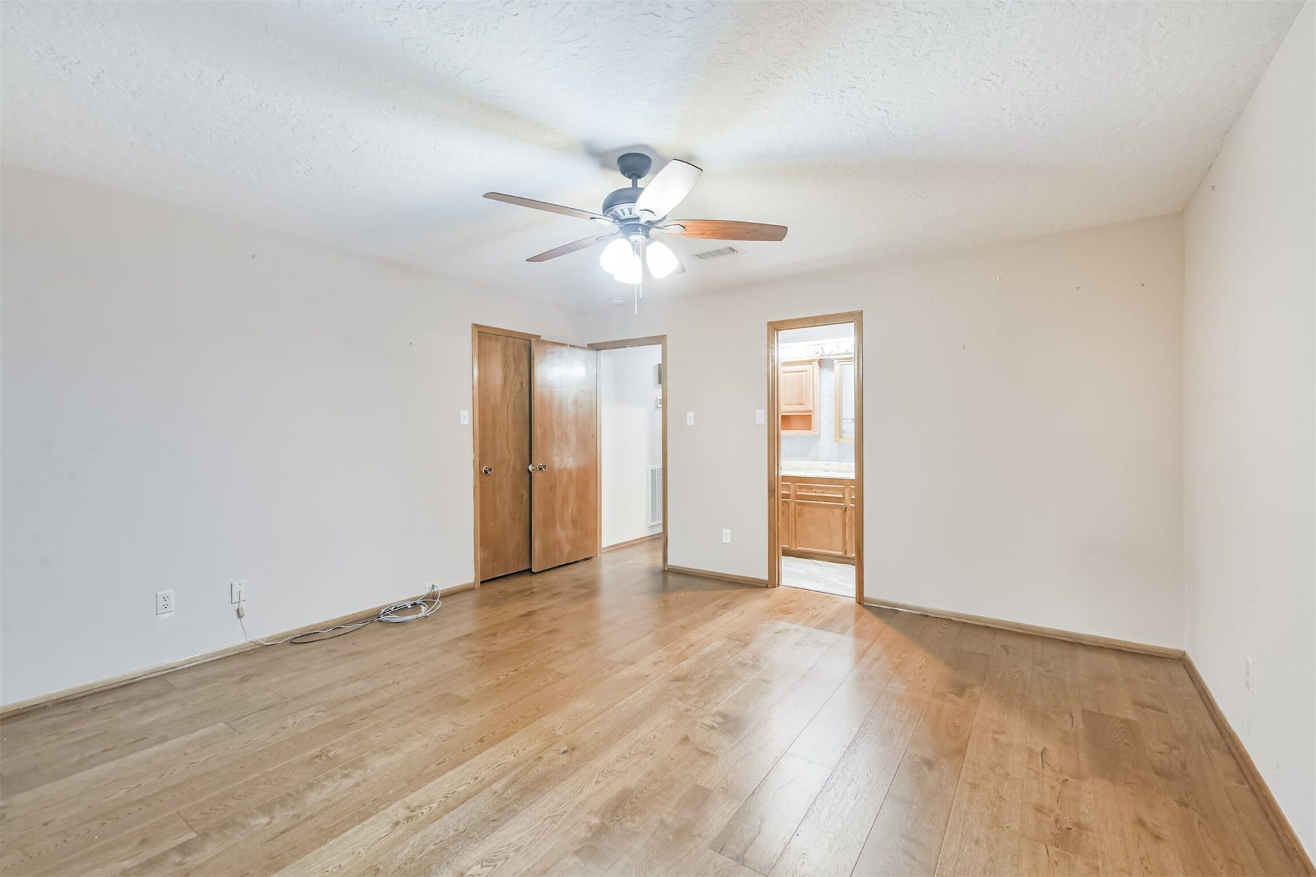 252 Springs Edge Drive, Montgomery, TX 77356 252 Springs Edge Drive, Montgomery, TX 77356