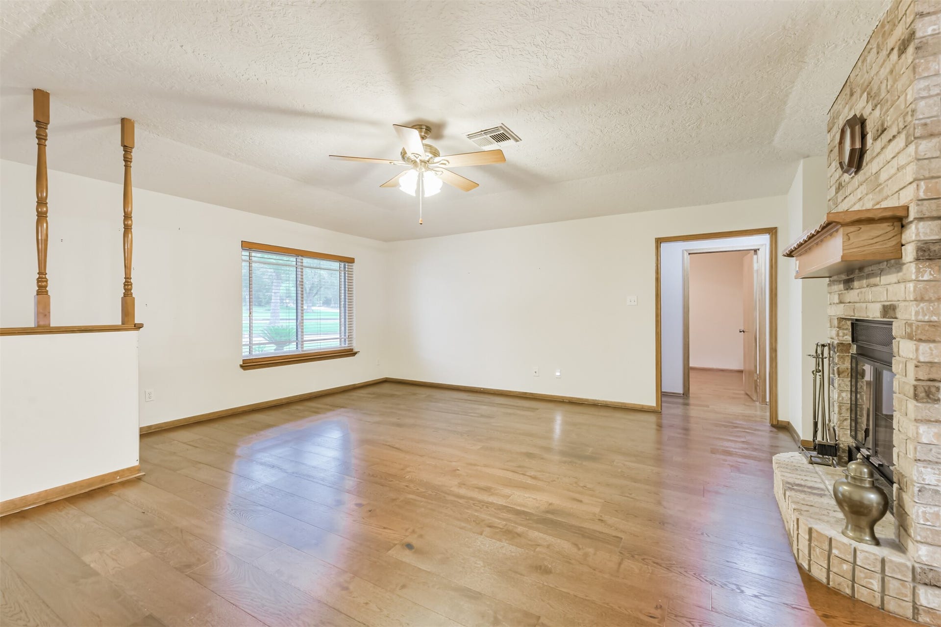 252 Springs Edge Drive, Montgomery, TX 77356 252 Springs Edge Drive, Montgomery, TX 77356