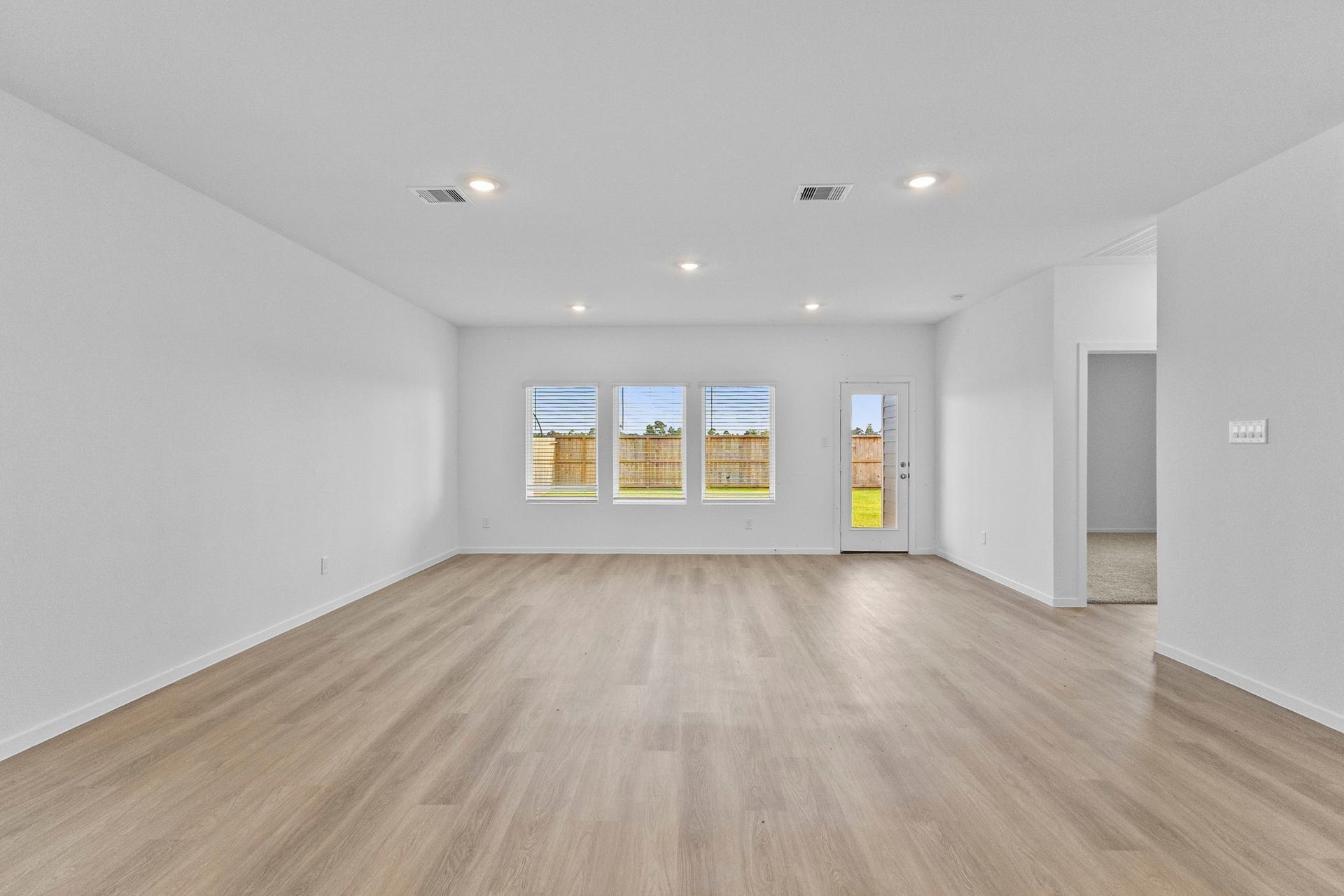 540 Wax Myrtle Way, Hockley, TX 77447