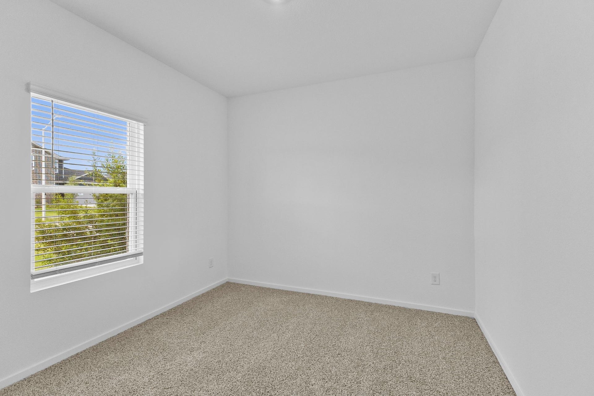 540 Wax Myrtle Way, Hockley, TX 77447