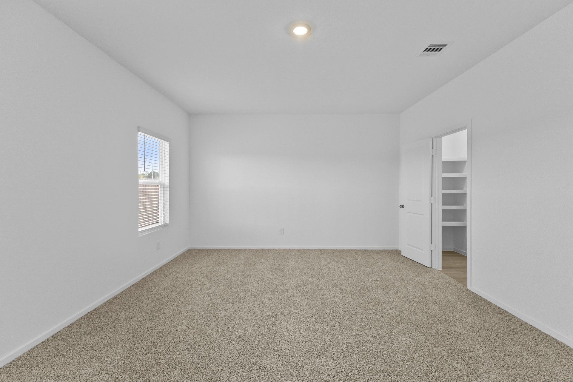 540 Wax Myrtle Way, Hockley, TX 77447