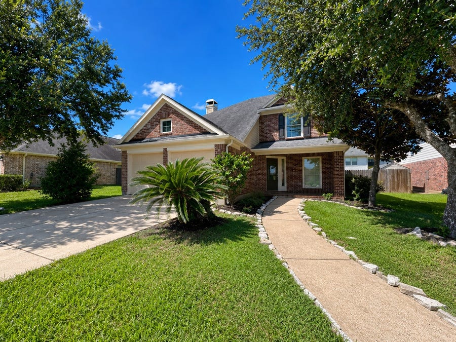 Property photo for 13 Sunnyvale Lane, Manvel, TX