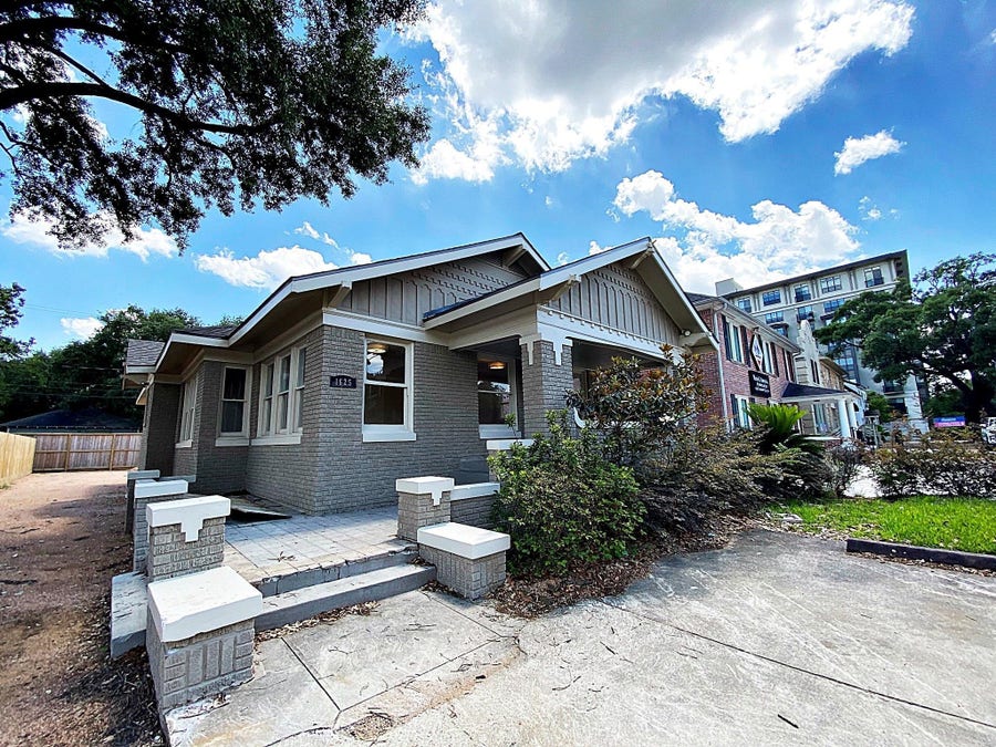 Property photo for 1625 W Alabama Street, Houston, TX