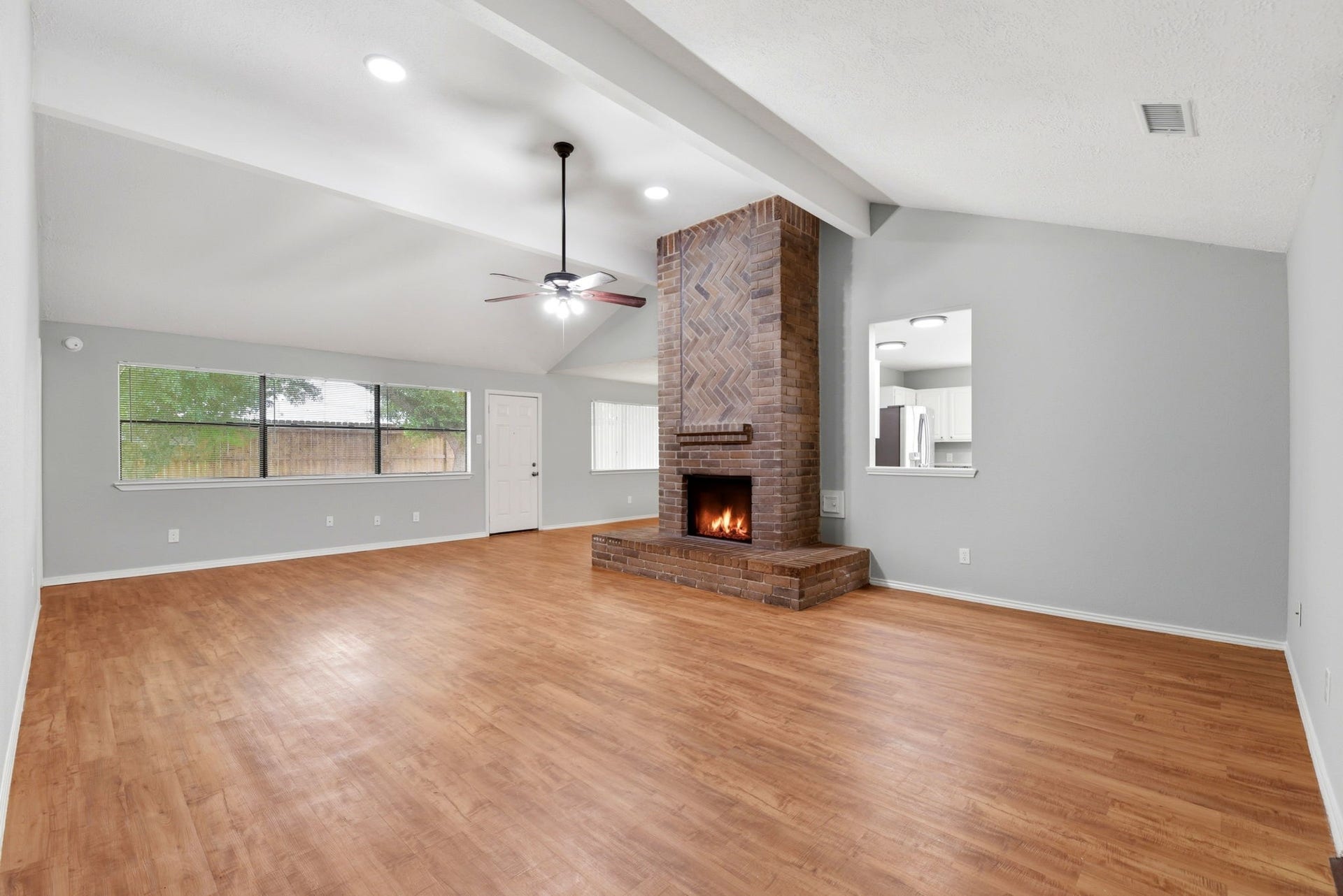 21330 Golden Dove Drive, Spring, TX 77388 21330 Golden Dove Drive, Spring, TX 77388