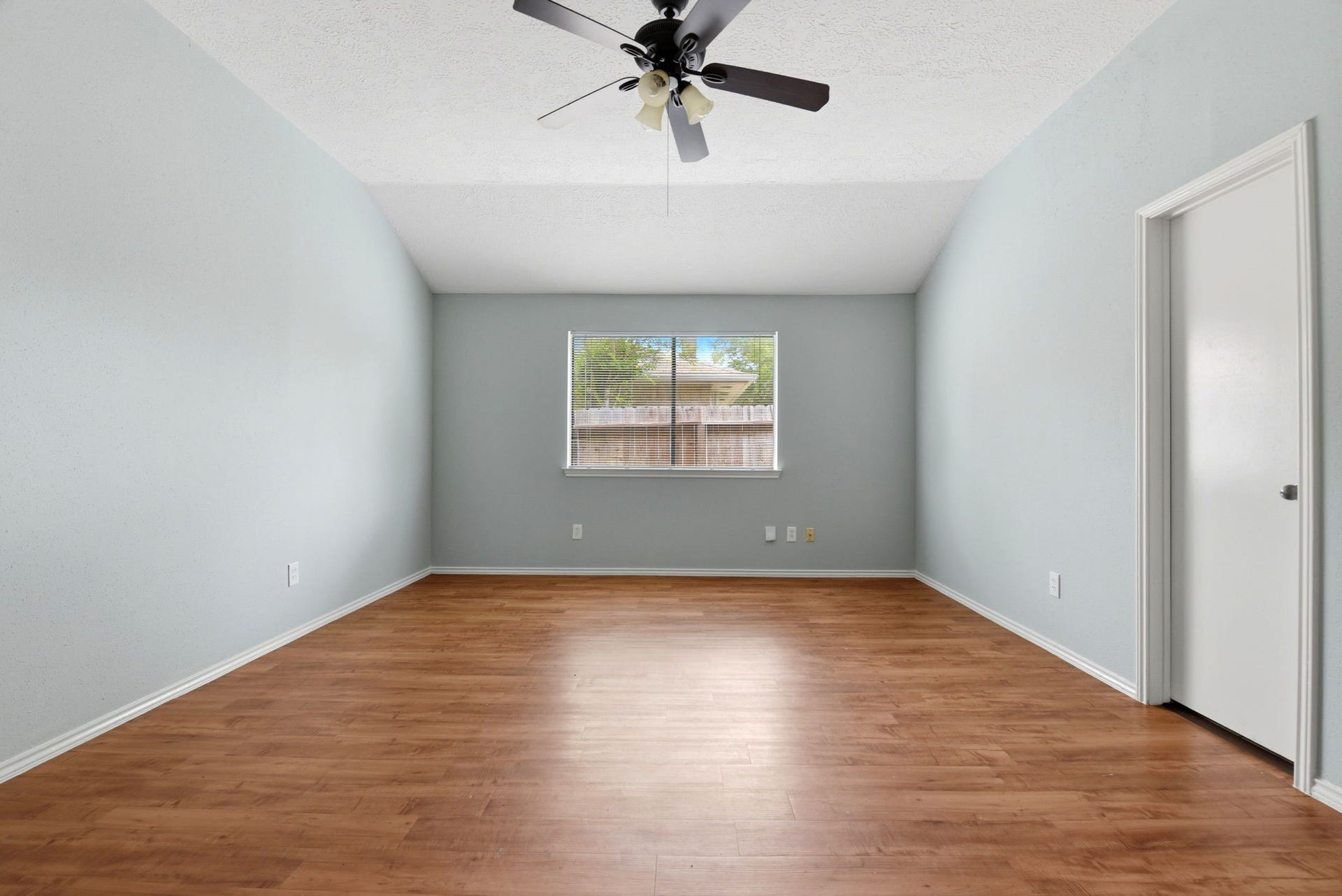 21330 Golden Dove Drive, Spring, TX 77388 21330 Golden Dove Drive, Spring, TX 77388