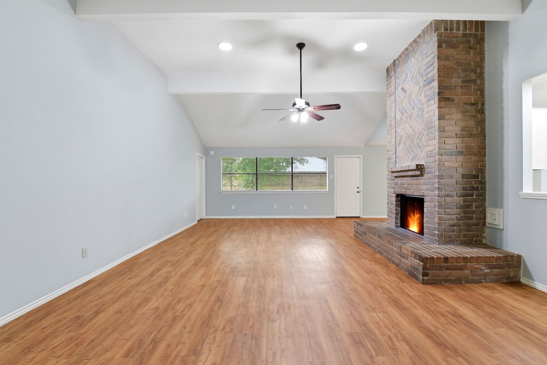 21330 Golden Dove Drive, Spring, TX 77388 21330 Golden Dove Drive, Spring, TX 77388