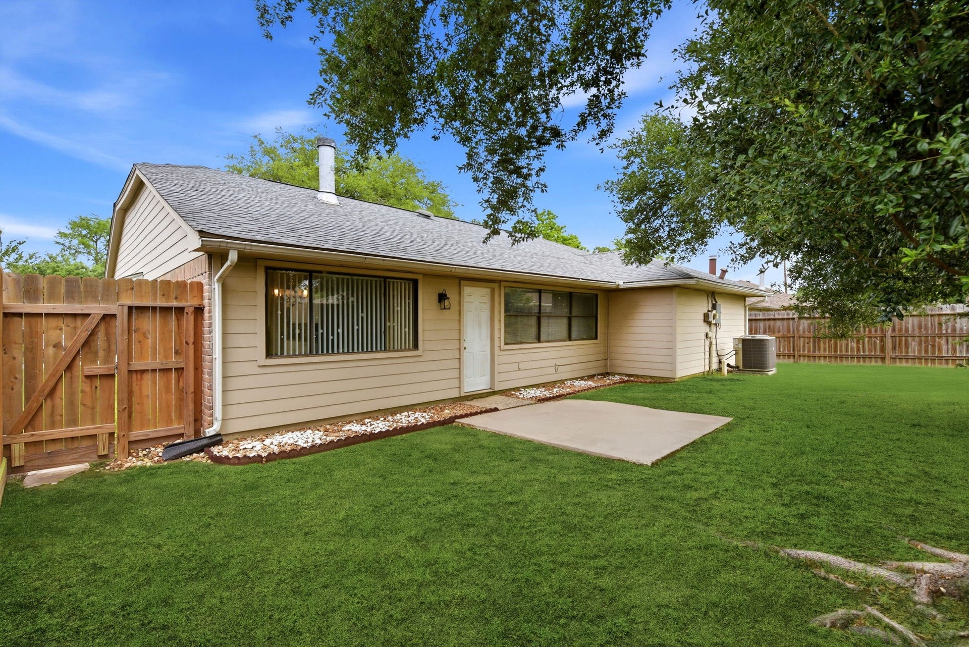 21330 Golden Dove Drive, Spring, TX 77388 21330 Golden Dove Drive, Spring, TX 77388