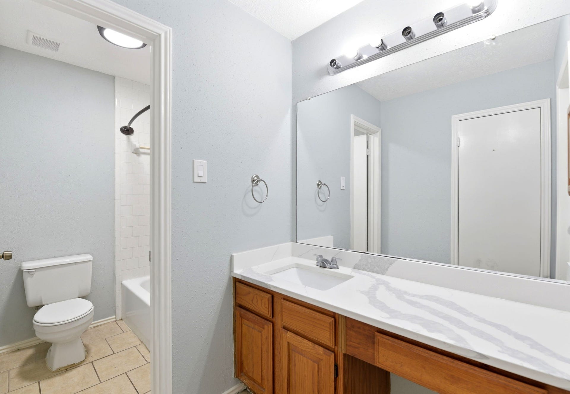 21330 Golden Dove Drive, Spring, TX 77388 21330 Golden Dove Drive, Spring, TX 77388