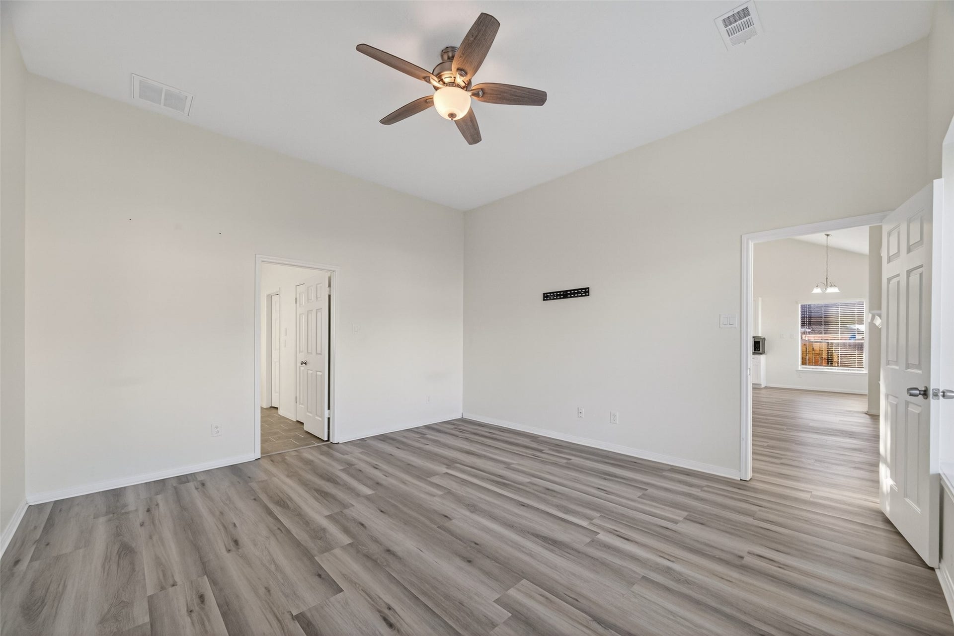 3522 Brookwood Drive, La Porte, TX 77571