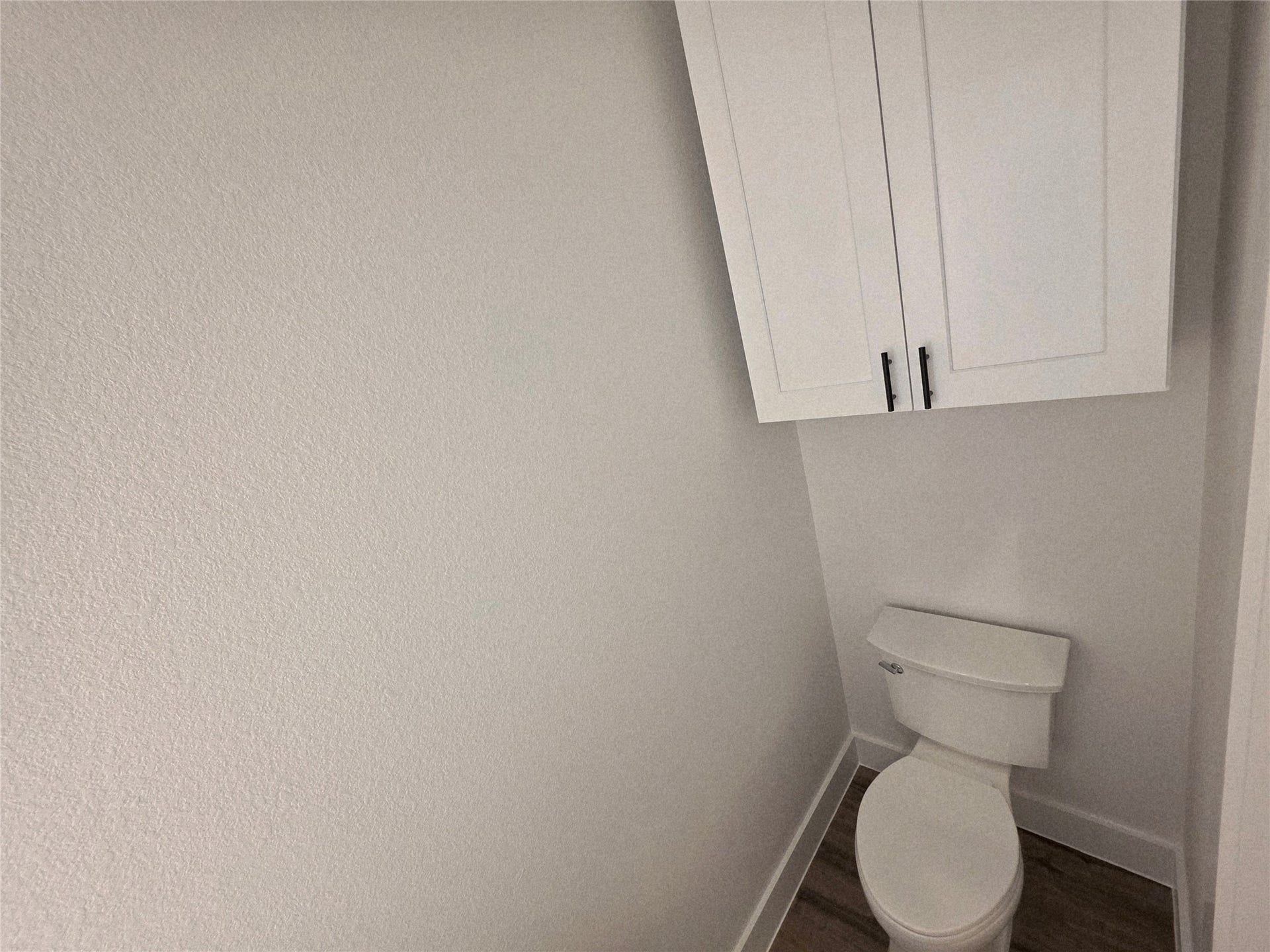 126 Antelope Drive, Crosby, TX 77532 Half Bathroom
