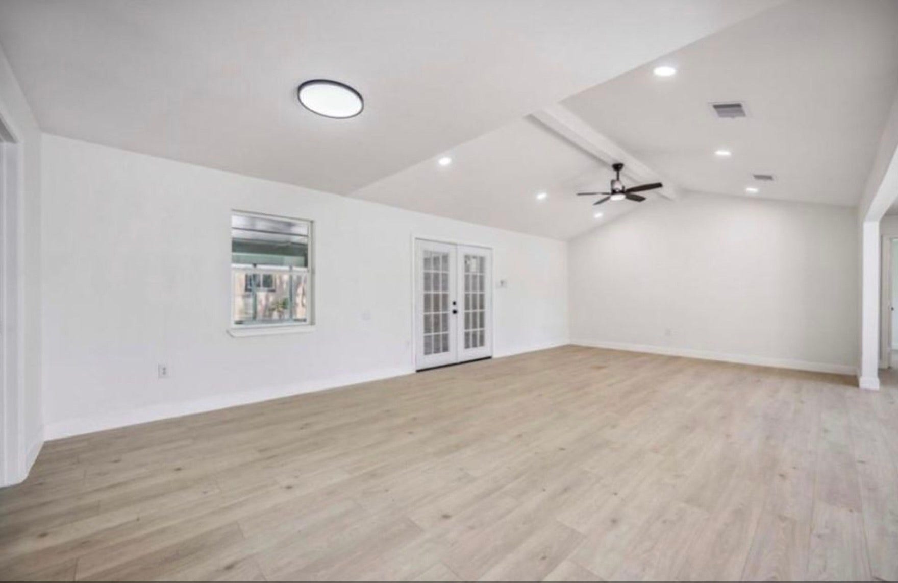 2819 Toyah Avenue, Houston, TX 77039 2819 Toyah Avenue, Houston, TX 77039