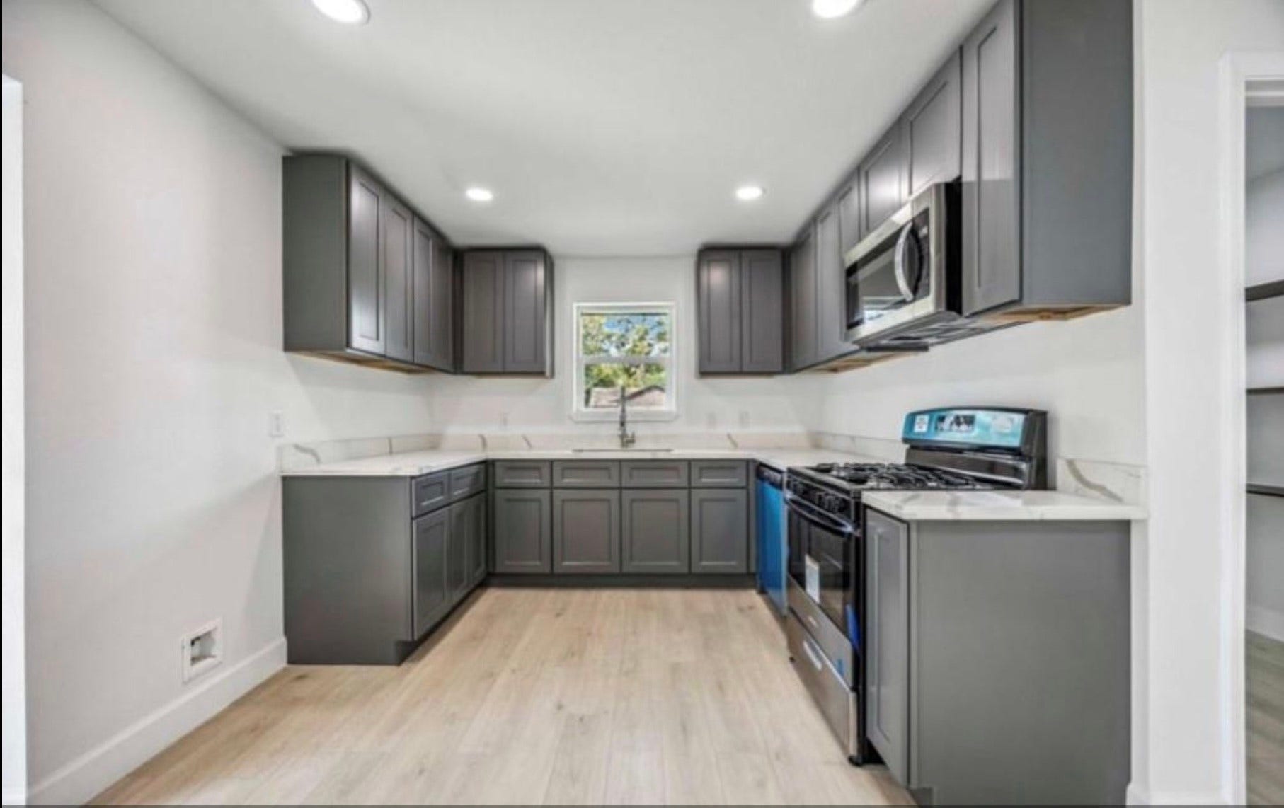 2819 Toyah Avenue, Houston, TX 77039 2819 Toyah Avenue, Houston, TX 77039
