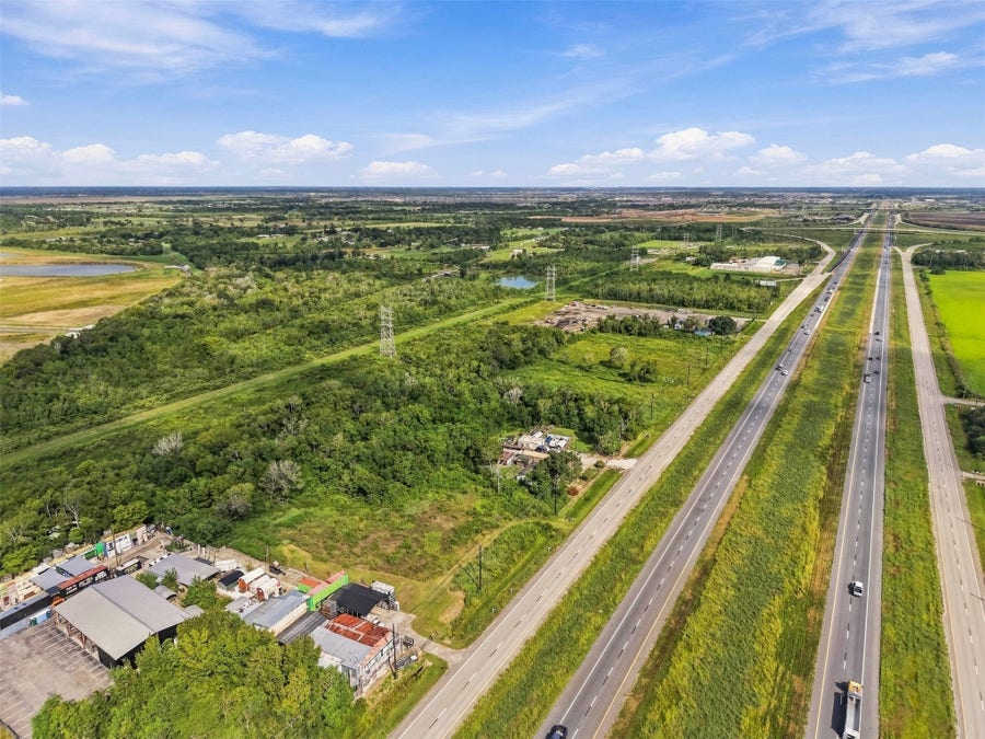 Property photo for Lot 14 County Rd 572, Rosharon, TX