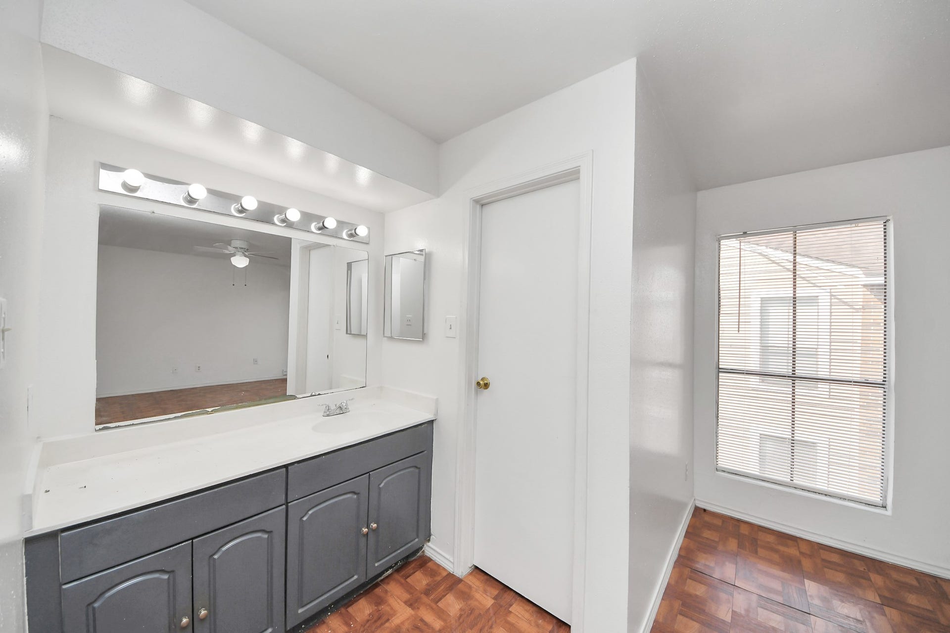 7200 W T C Jester Boulevard, #2604, Houston, TX 77088 7200 W T C Jester Boulevard, #2604, Houston, TX 77088
