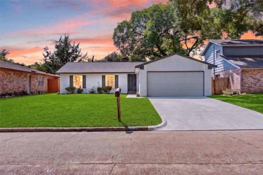 Property photo for 8515 Rivercross Road, Houston, TX