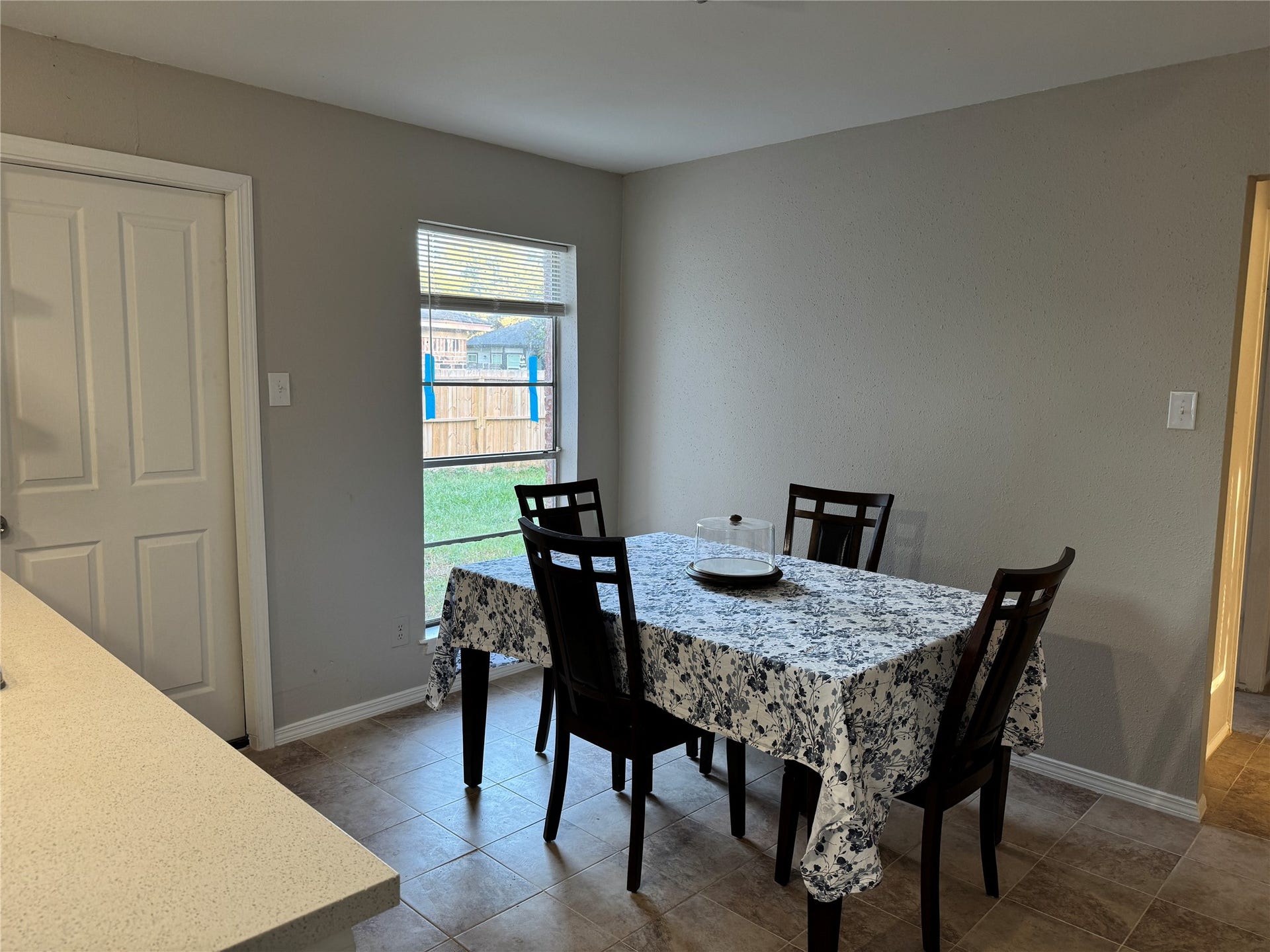 606 Linda Lane, Alvin, TX 77511 606 Linda Lane, Alvin, TX 77511