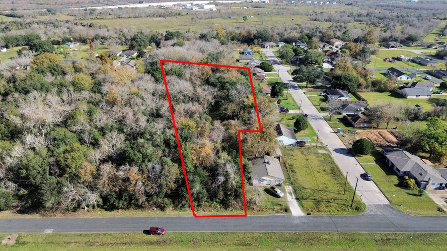Property photo for 0 OAK ST N, Texas City, TX
