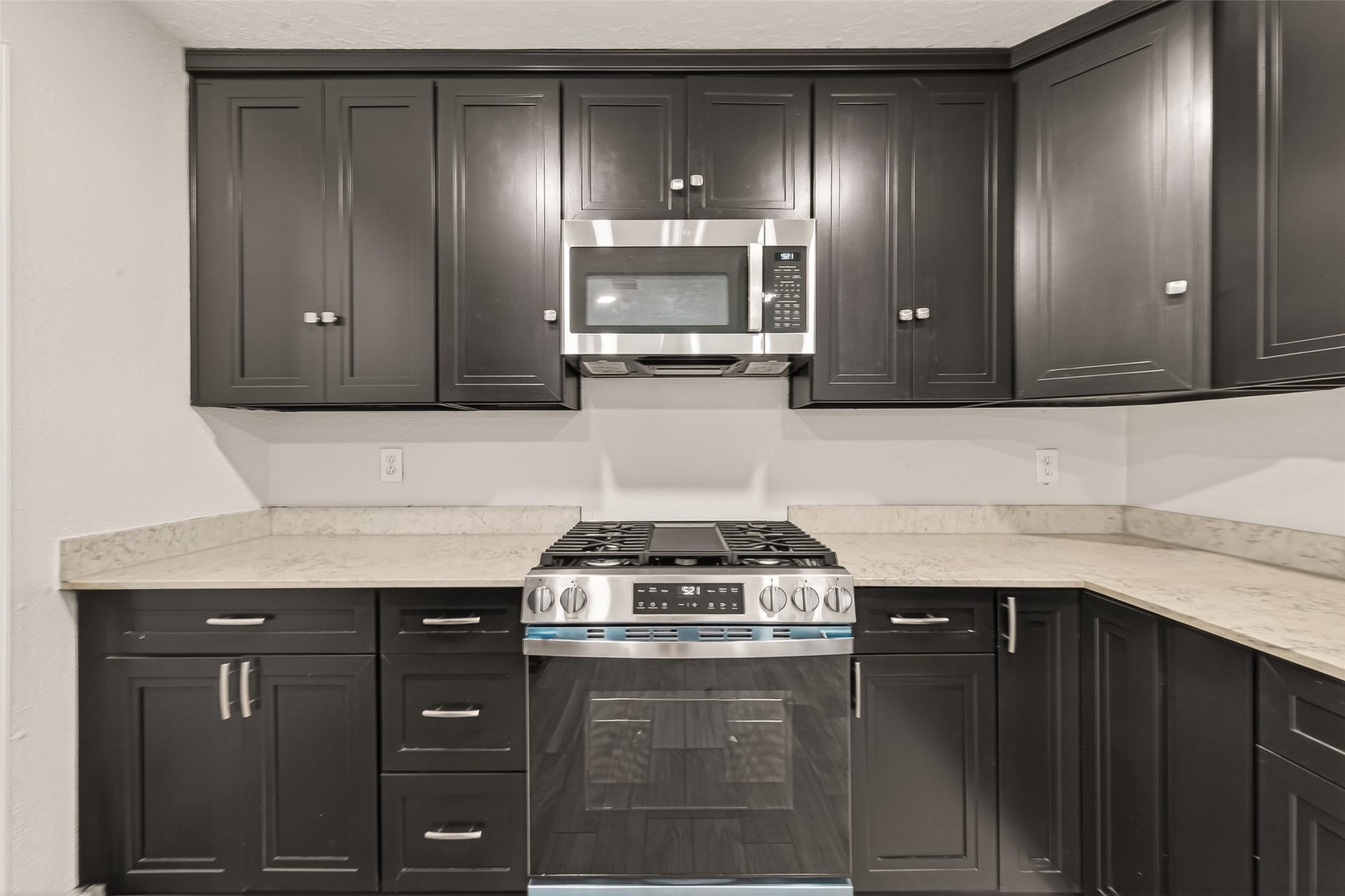 11118 Stroud Drive, Houston, TX 77072