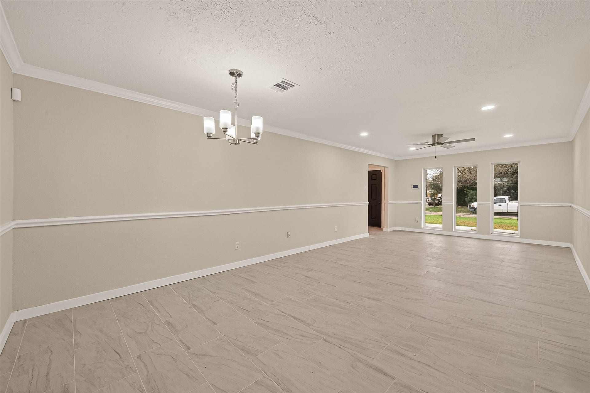 11118 Stroud Drive, Houston, TX 77072