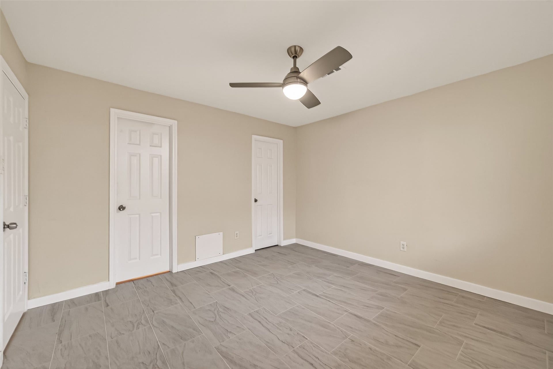 11118 Stroud Drive, Houston, TX 77072