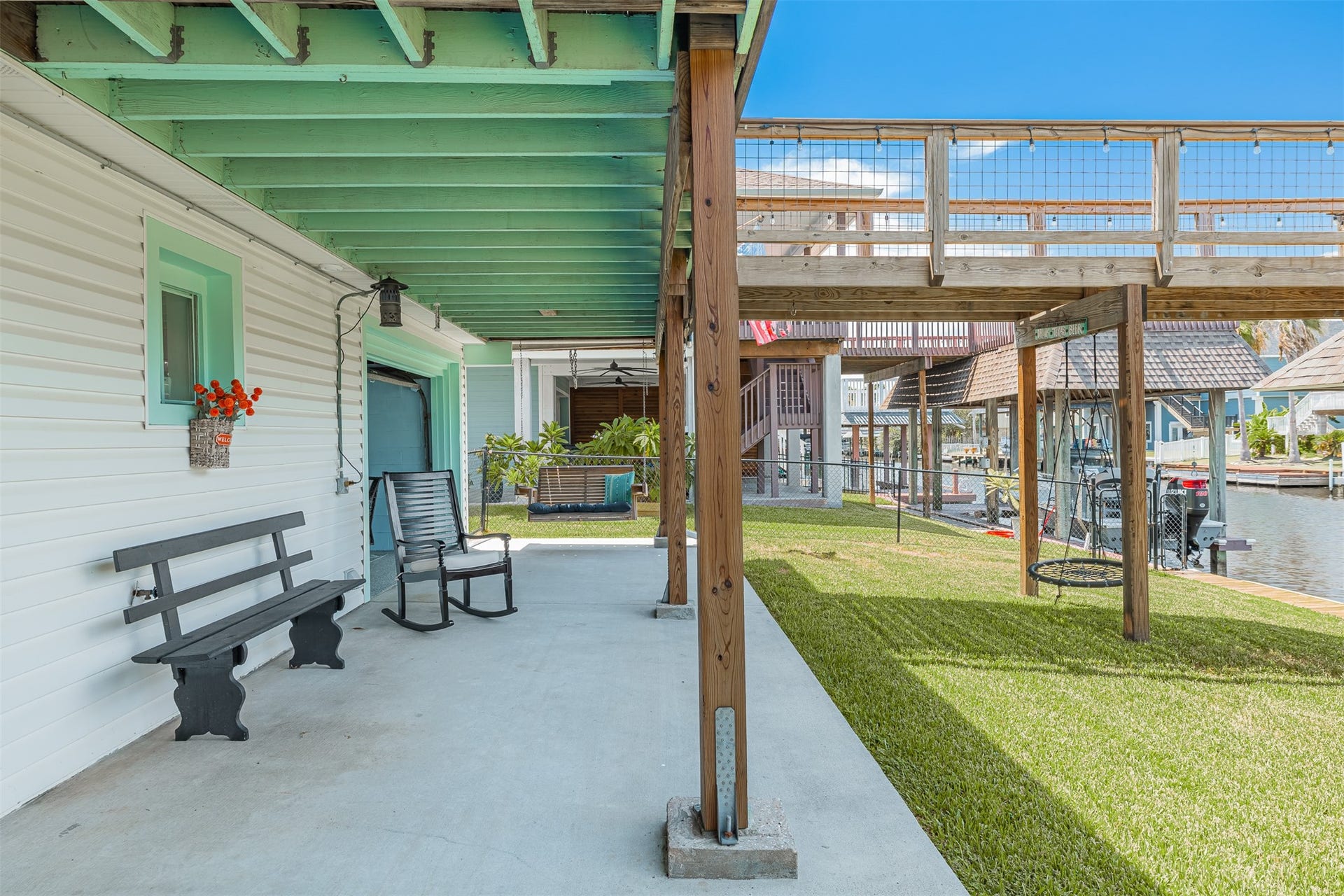 1021 Redfish Street, Hitchcock, TX 77563 1021 Redfish Street, Hitchcock, TX 77563