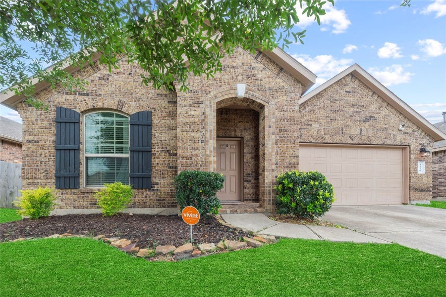 Property photo for 4419 Stolz Trail, Katy, TX