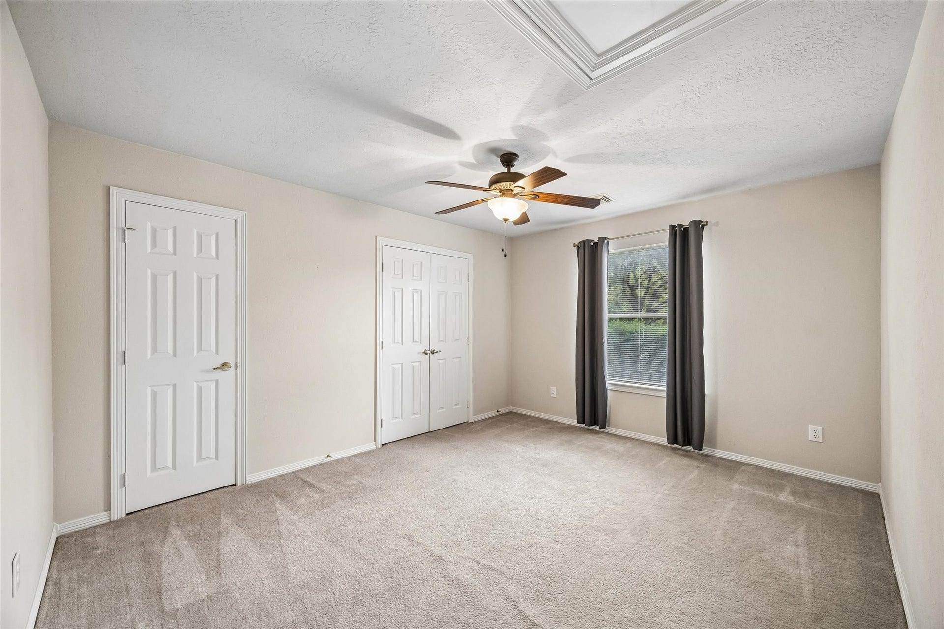 3122 Woodcreek Glen Lane, Houston, TX 77073 3122 Woodcreek Glen Lane, Houston, TX 77073