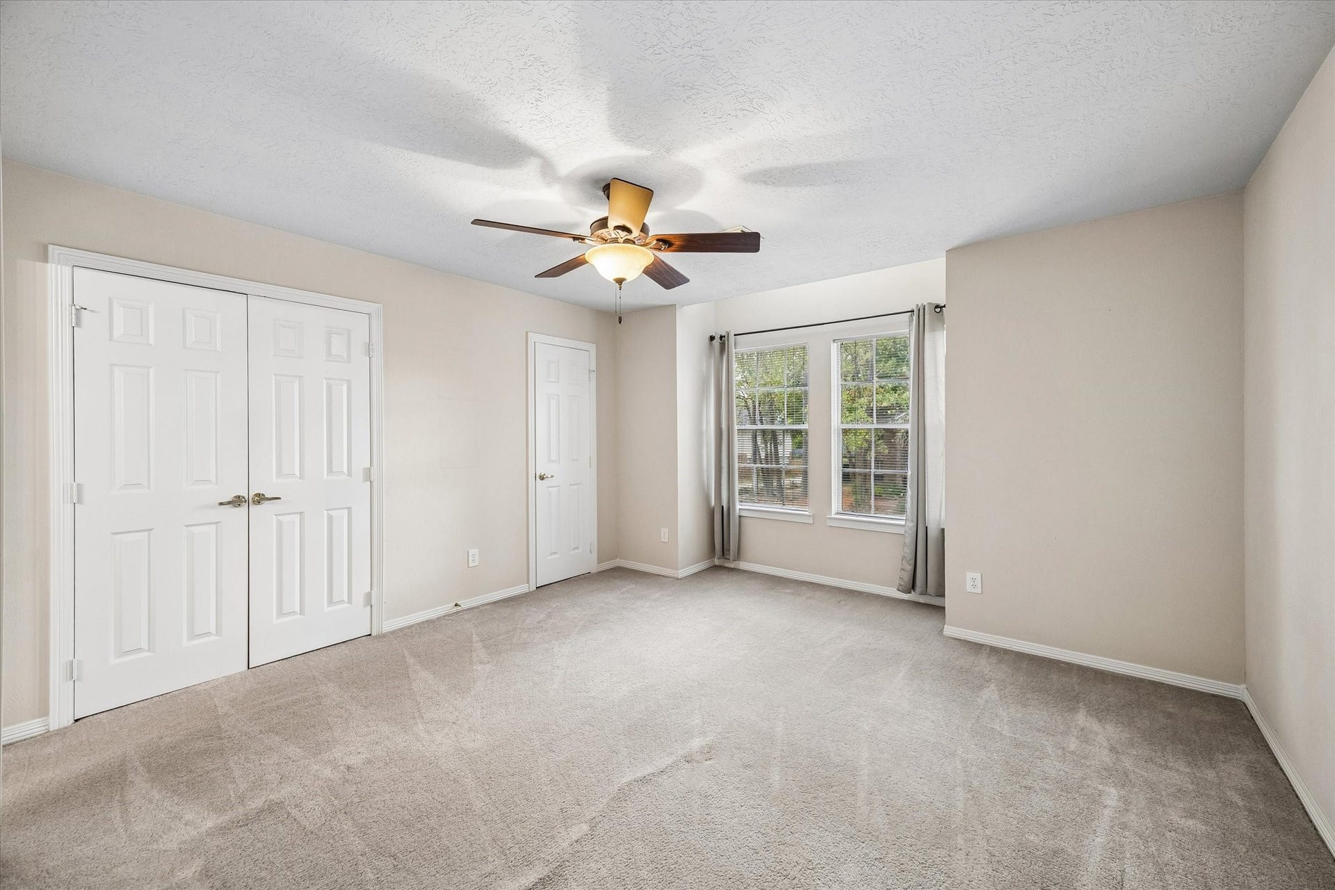 3122 Woodcreek Glen Lane, Houston, TX 77073 3122 Woodcreek Glen Lane, Houston, TX 77073