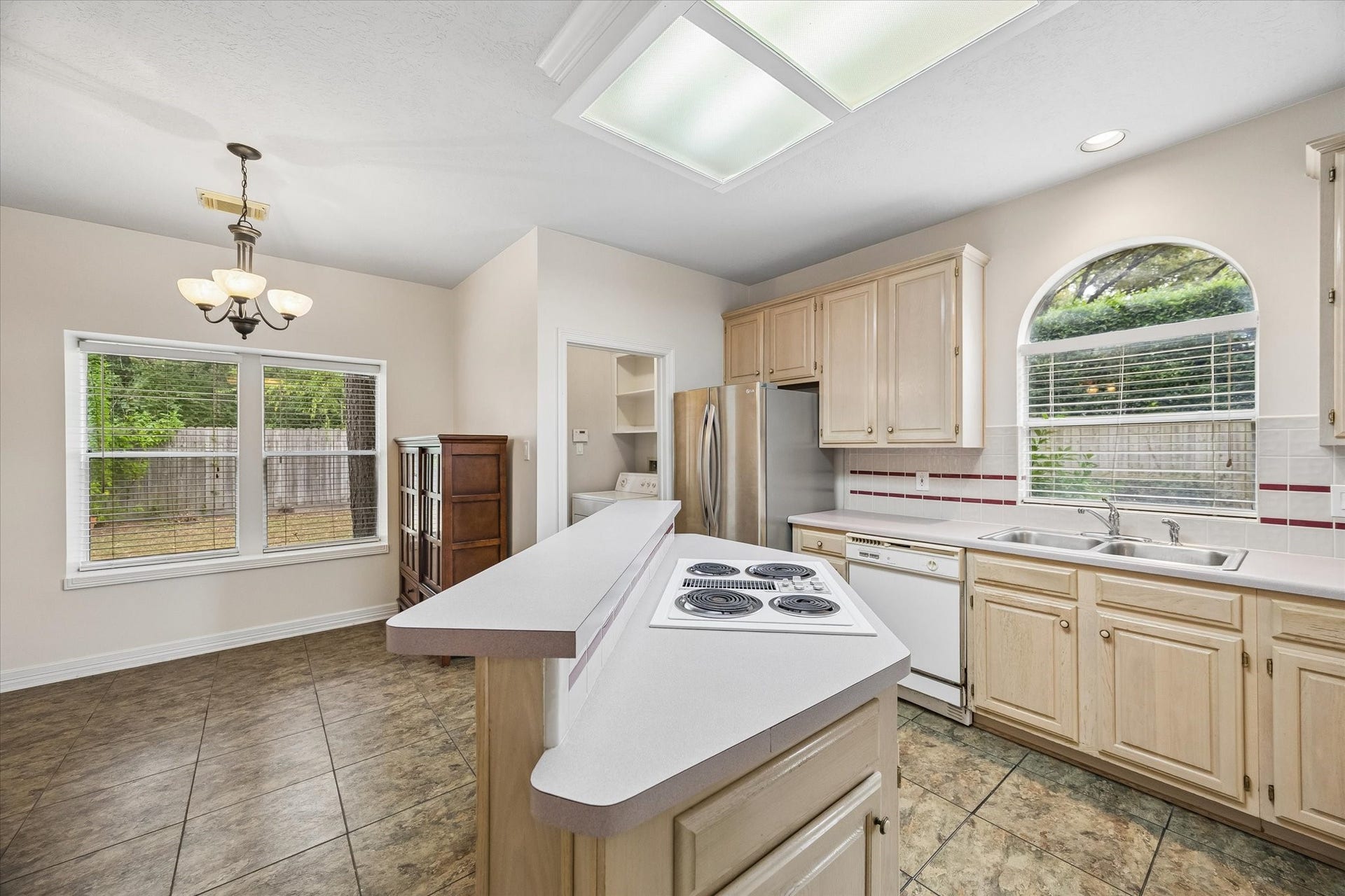 3122 Woodcreek Glen Lane, Houston, TX 77073 3122 Woodcreek Glen Lane, Houston, TX 77073