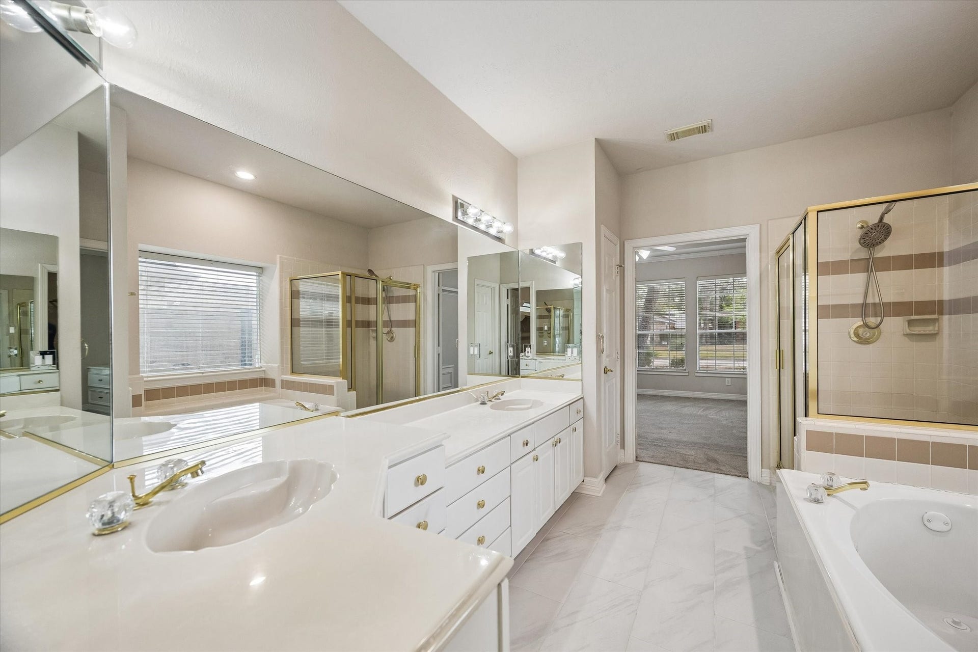 3122 Woodcreek Glen Lane, Houston, TX 77073 3122 Woodcreek Glen Lane, Houston, TX 77073