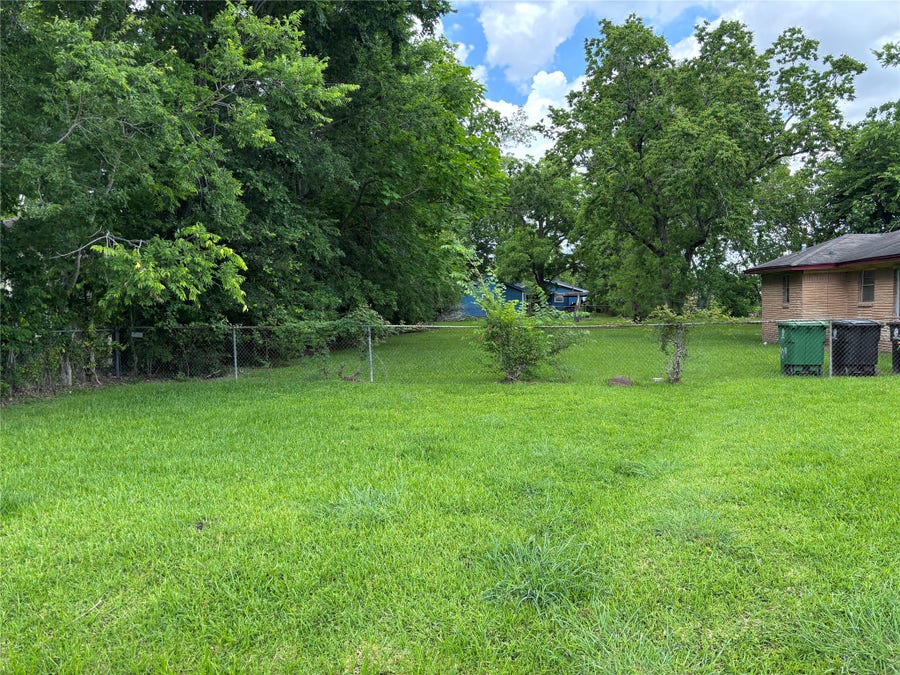 Property photo for 4429 Maggie Street, Houston, TX