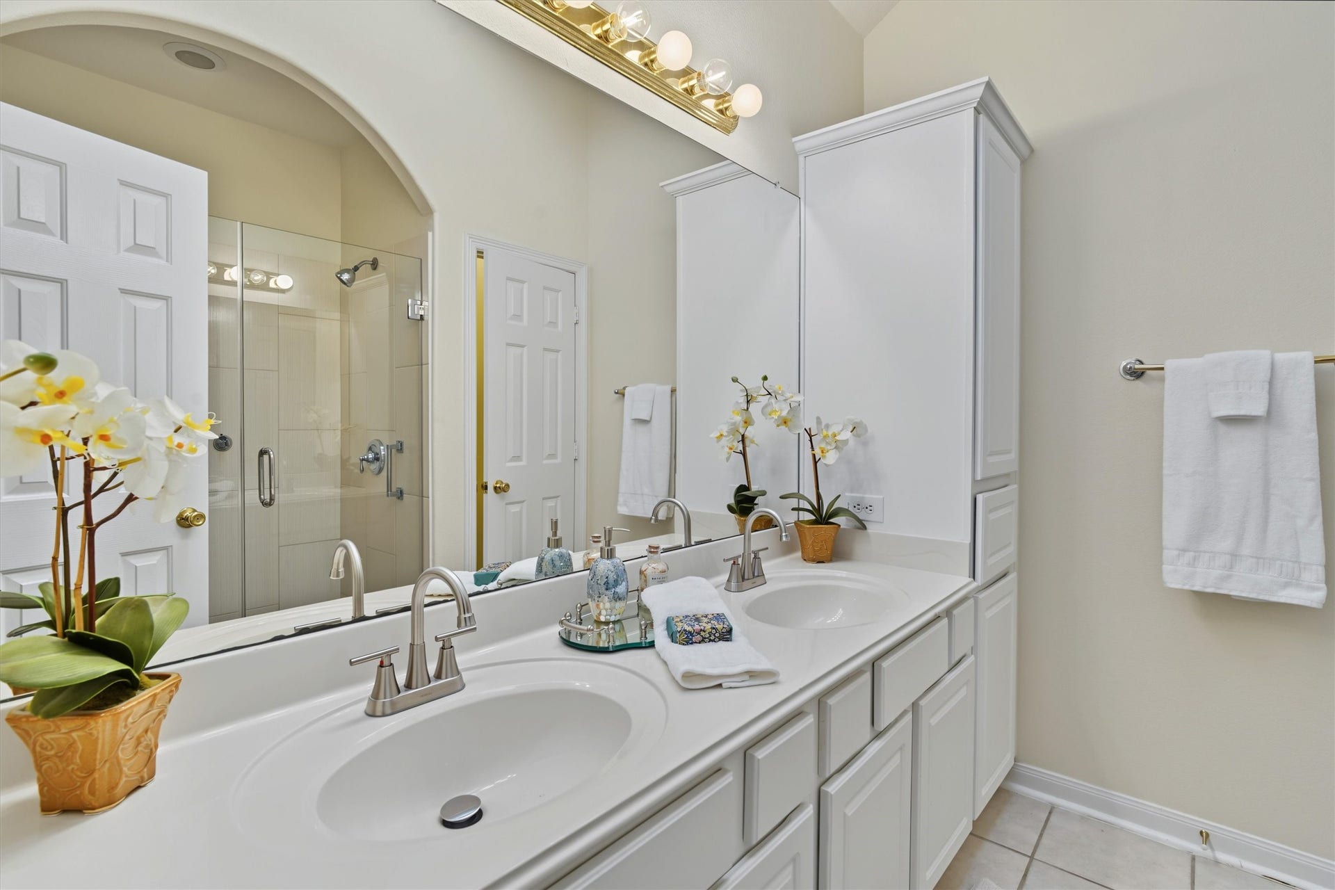 2538 S Park Avenue, Pearland, TX 77581 2538 S Park Avenue, Pearland, TX 77581