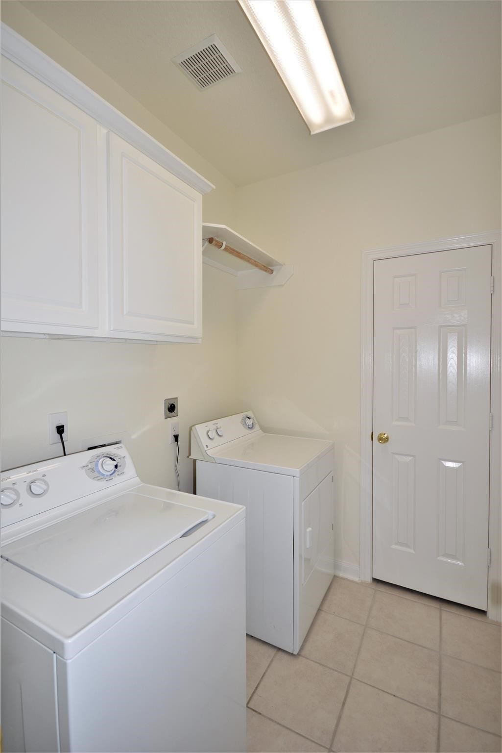 2538 S Park Avenue, Pearland, TX 77581 2538 S Park Avenue, Pearland, TX 77581