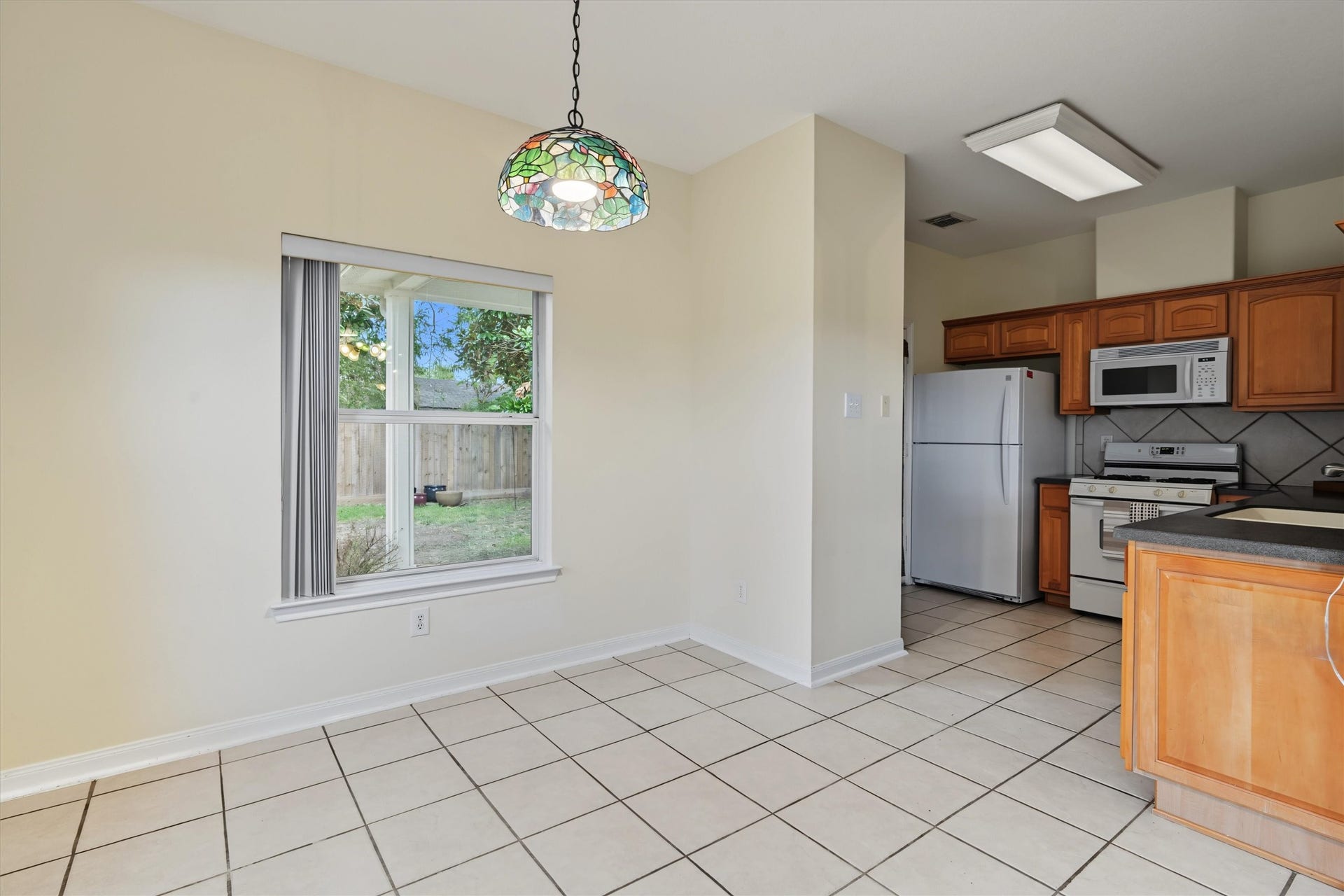2538 S Park Avenue, Pearland, TX 77581 2538 S Park Avenue, Pearland, TX 77581