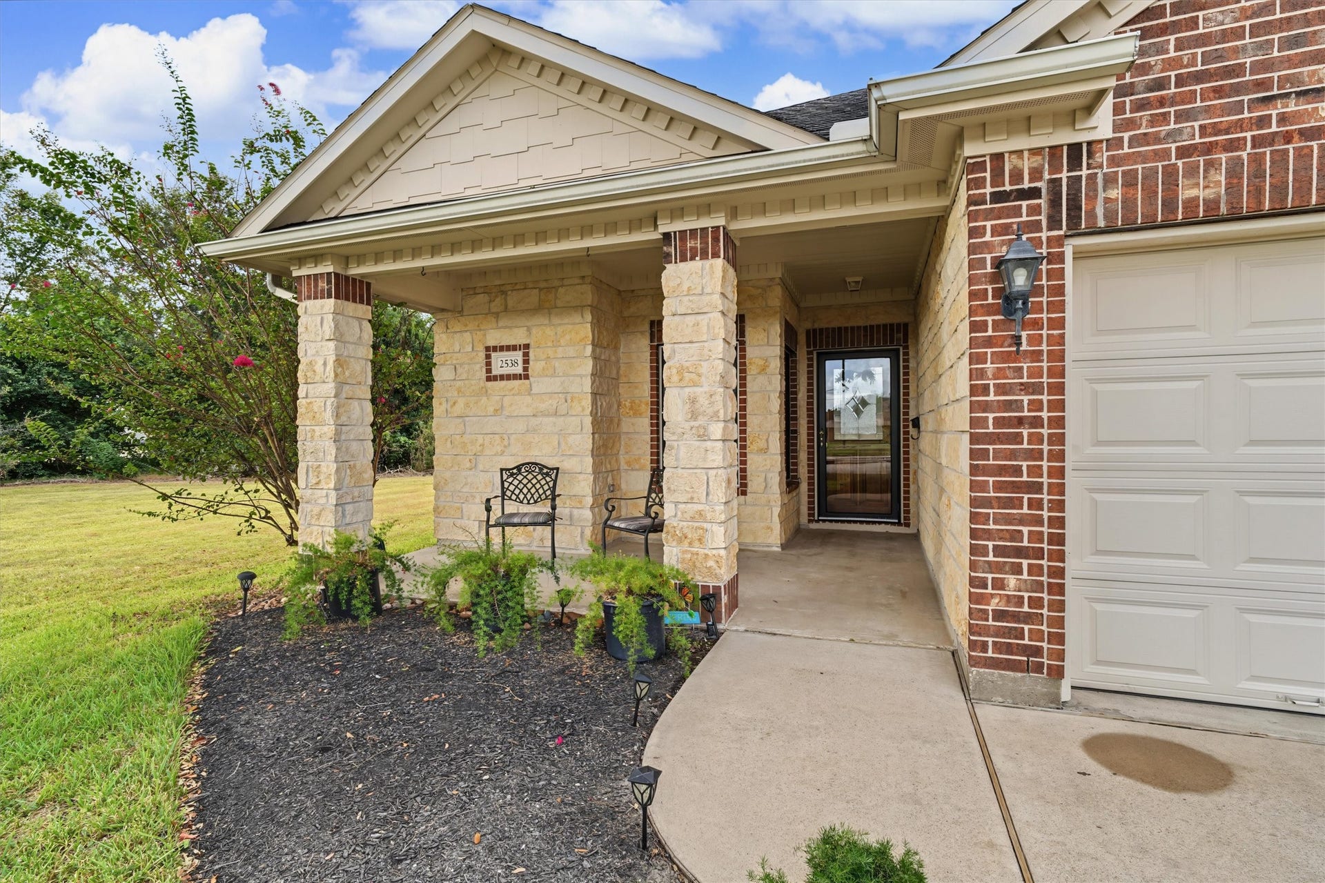 2538 S Park Avenue, Pearland, TX 77581 2538 S Park Avenue, Pearland, TX 77581