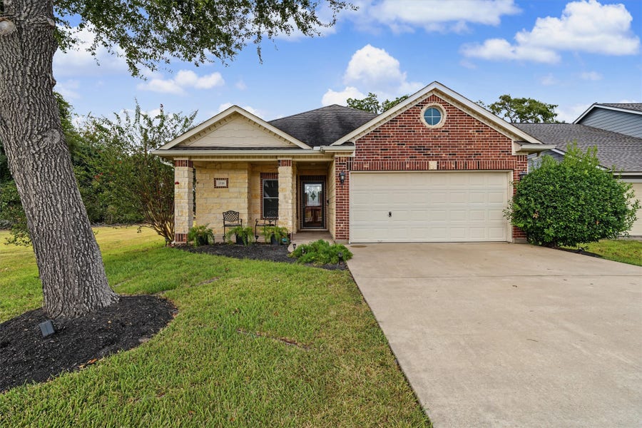 Property photo for 2538 S Park Avenue, Pearland, TX