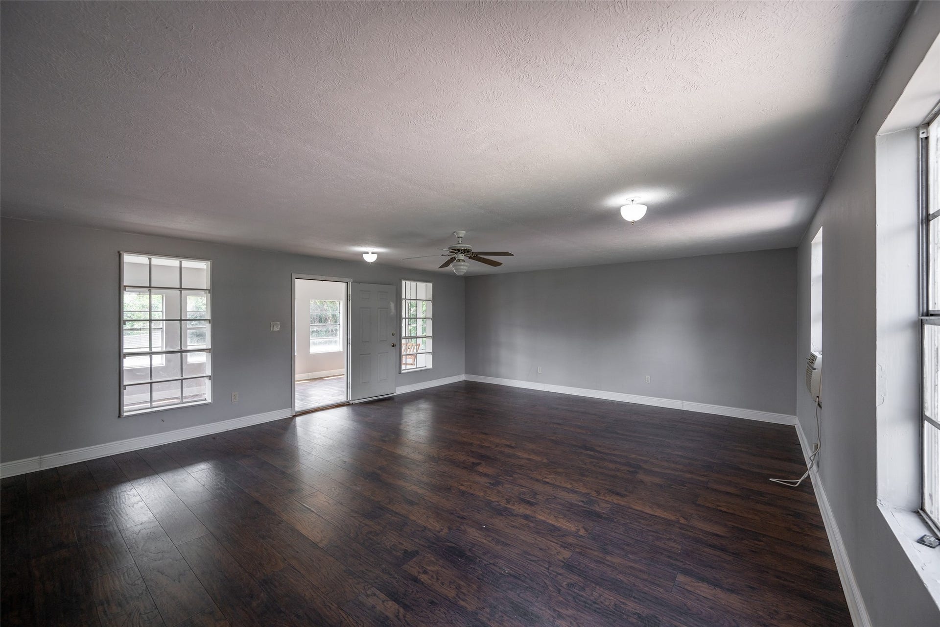 9311 Masters Road, Manvel, TX 77578 Another view of this spacious game room.