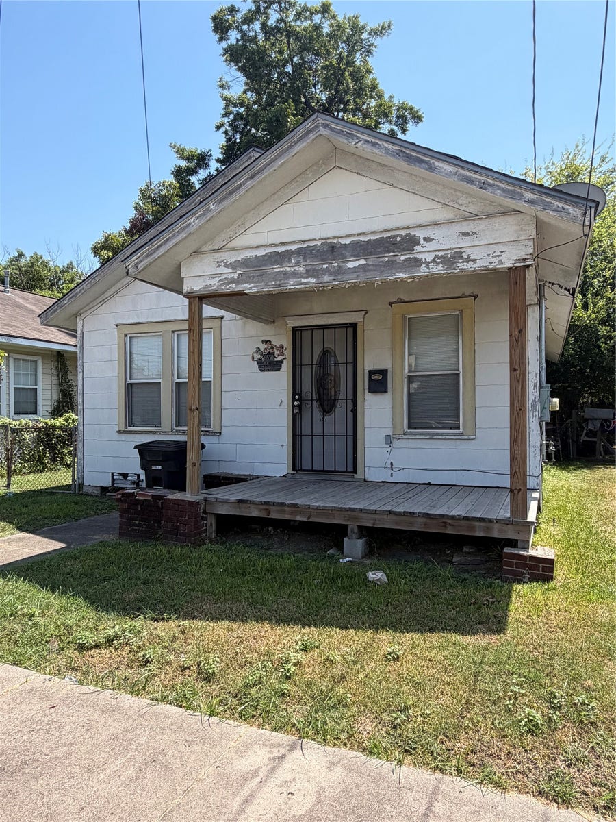 Property photo for 6830 Avenue I, Houston, TX