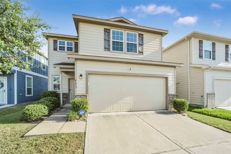 Property photo for 4619 Prairie Chase Drive, Houston, TX