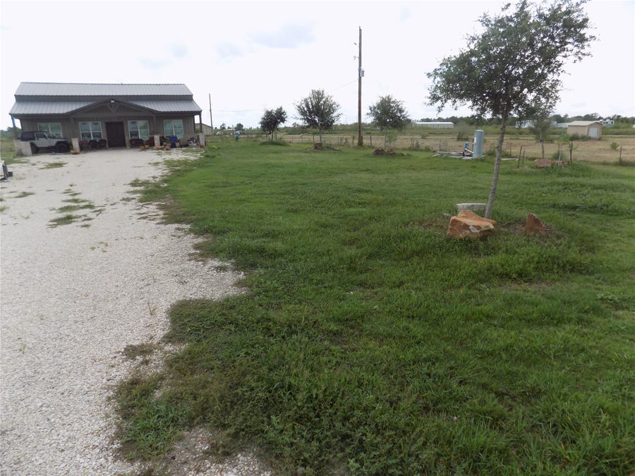 Property photo for 4726 County Road 45, Angleton, TX